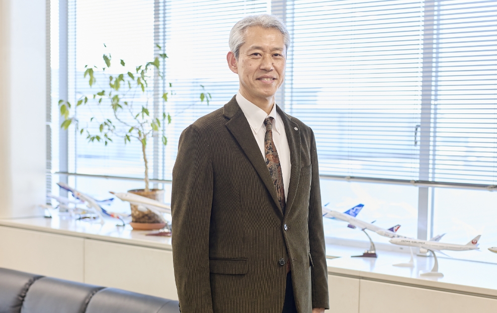 表取締役社長 山川 英道